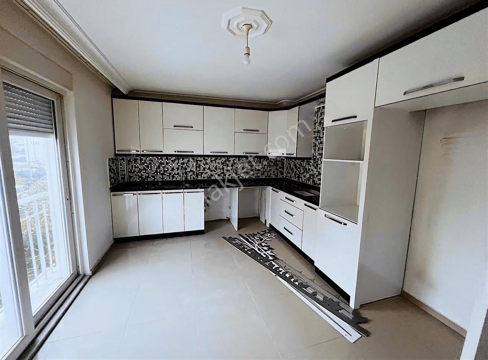 Özyıldız Emlaktan Yayla Mahallesinde Asansörlü 2+1 Kiralık Daire - Görsel 35