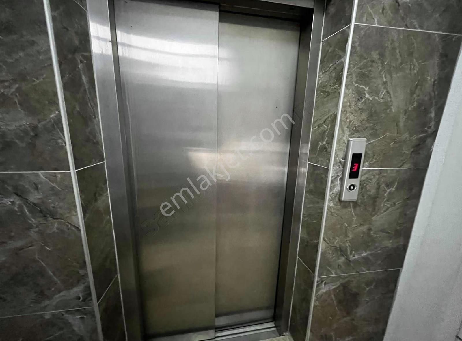 Özyıldız Emlaktan Yayla Mahallesinde Asansörlü 2+1 Kiralık Daire - Görsel 12