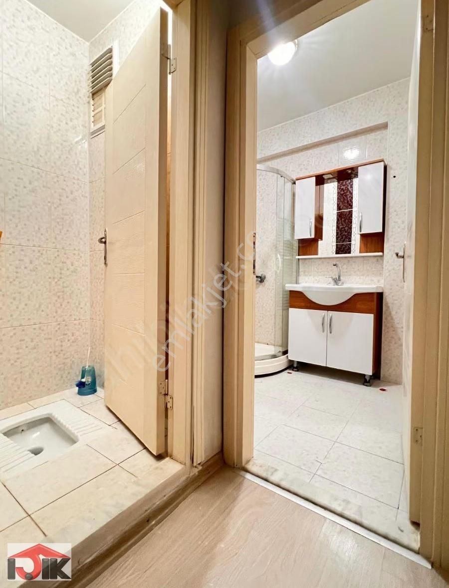 Kavaklı Mahallesinde Kiralık 3+1 - Görsel 8