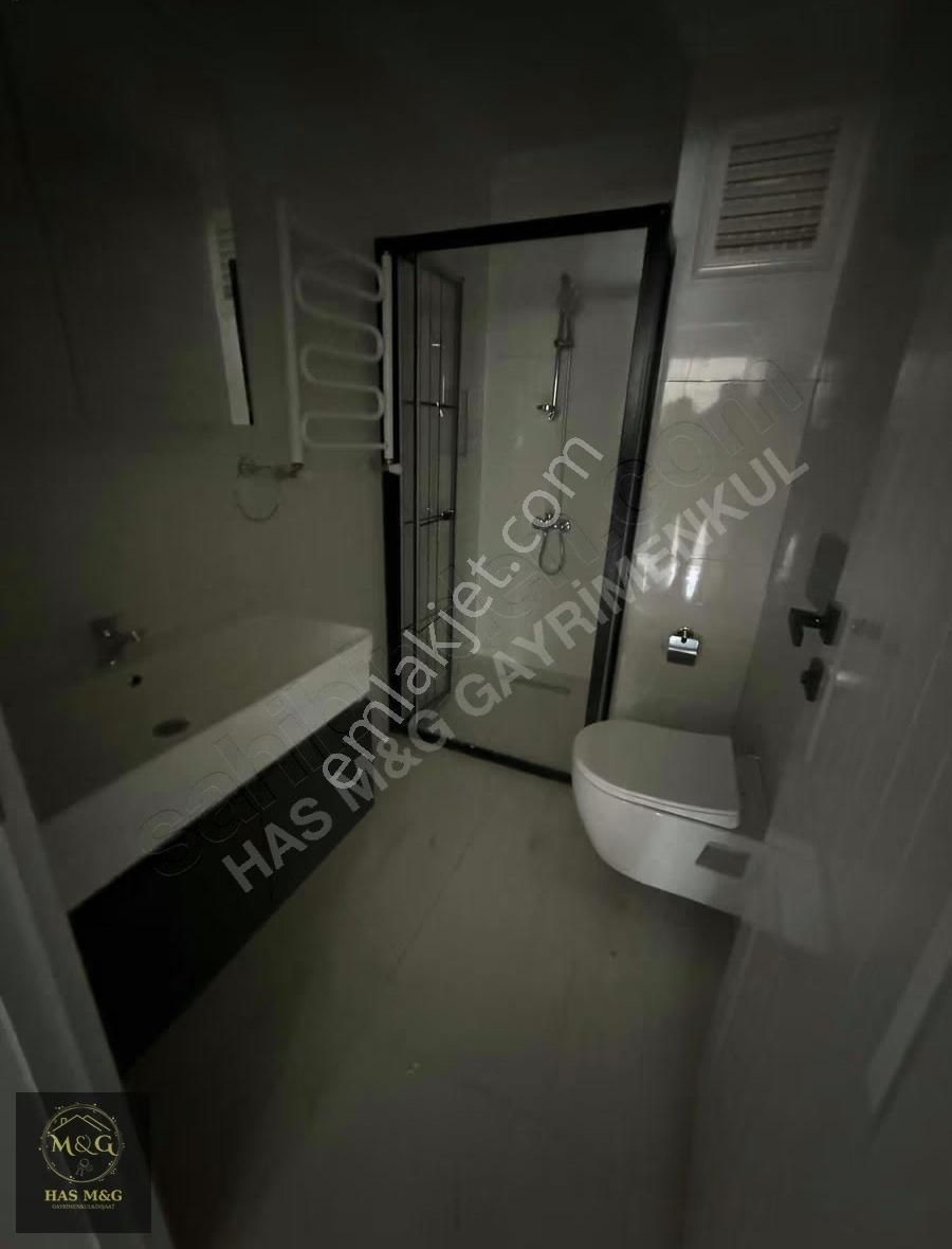 Güzel Konumda Sıfır Ultralüks Kombili Ankastreli Dubleks Daire - Görsel 15