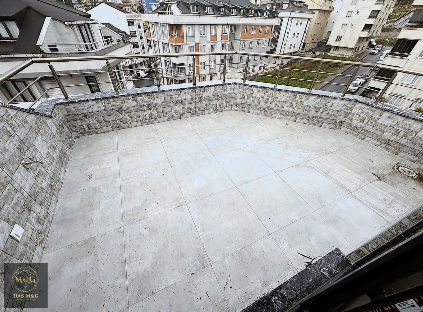 Güzel Konumda Sıfır Ultralüks Kombili Ankastreli Dubleks Daire - Görsel 34