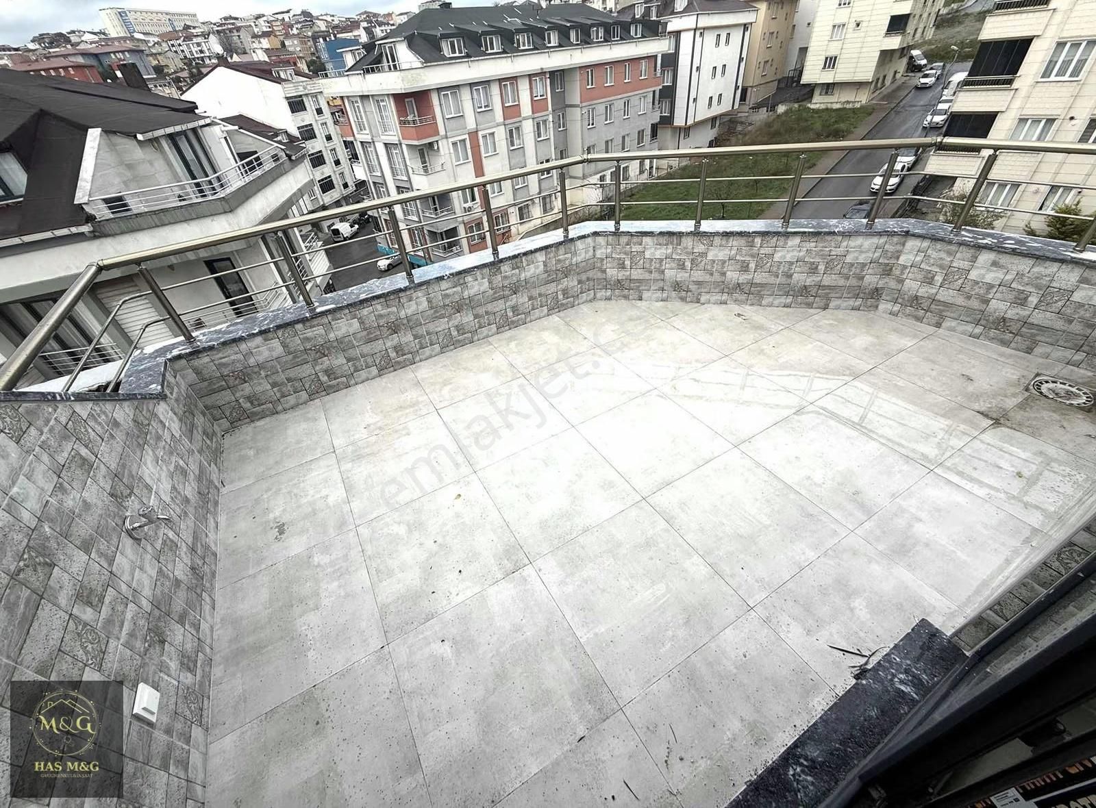 Güzel Konumda Sıfır Ultralüks Kombili Ankastreli Dubleks Daire - Görsel 6