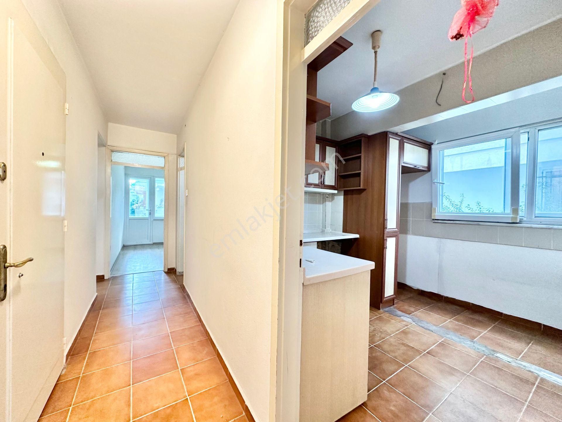 ꧁ay Emlaktan꧂akçay Merkezde Muhteşem Konumlu Öncephe Arakat Ayrı Mutfak Satılık 2+1 Masrafsız Daire - Görsel 6