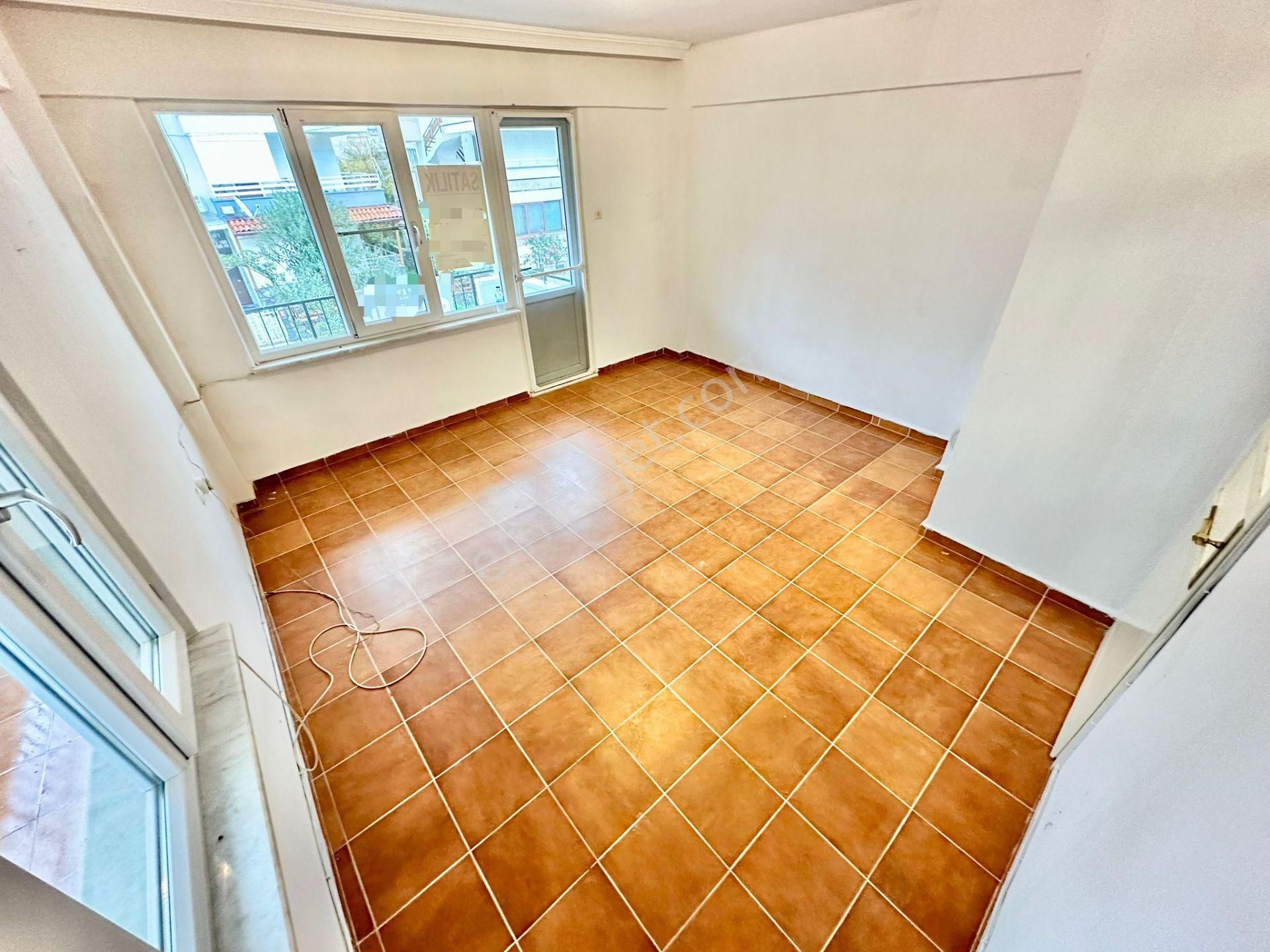 ꧁ay Emlaktan꧂akçay Merkezde Muhteşem Konumlu Öncephe Arakat Ayrı Mutfak Satılık 2+1 Masrafsız Daire - Görsel 32