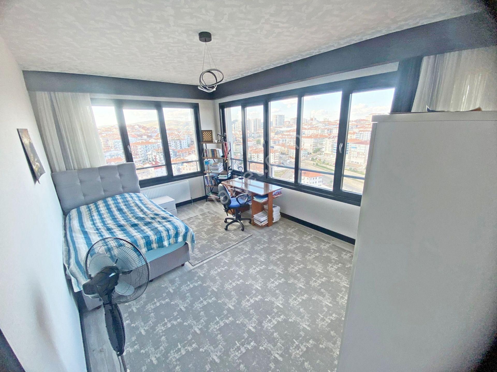 Gold Emlaktan Sitede Full+full Çok Geniş Çift Girişli Manz. Satılık 7+1 Dublex! - Görsel 10