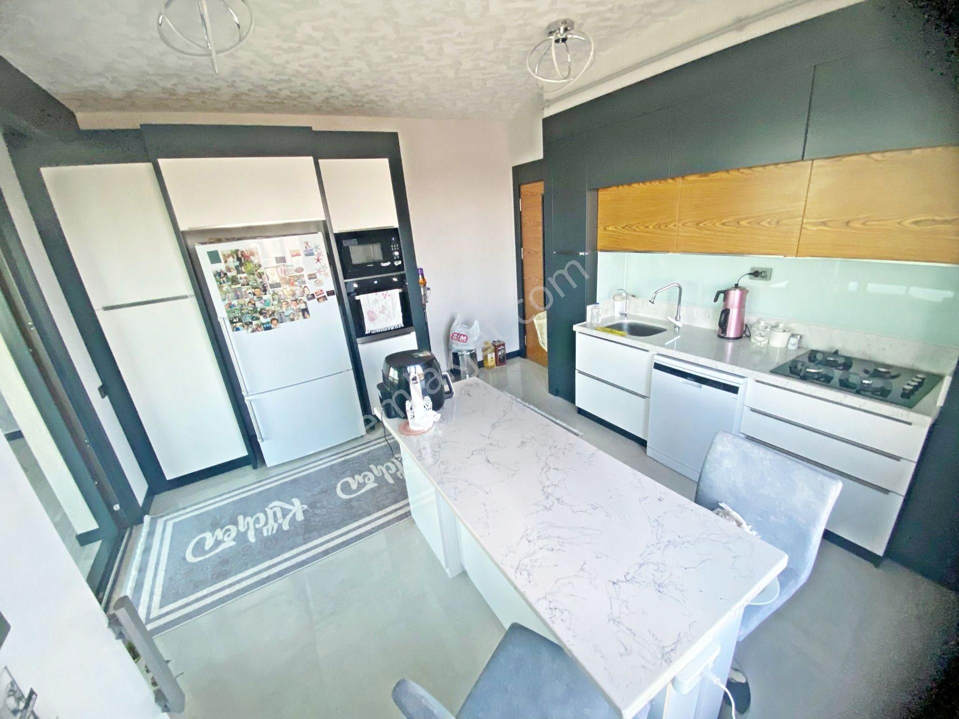 Gold Emlaktan Sitede Full+full Çok Geniş Çift Girişli Manz. Satılık 7+1 Dublex! - Görsel 24