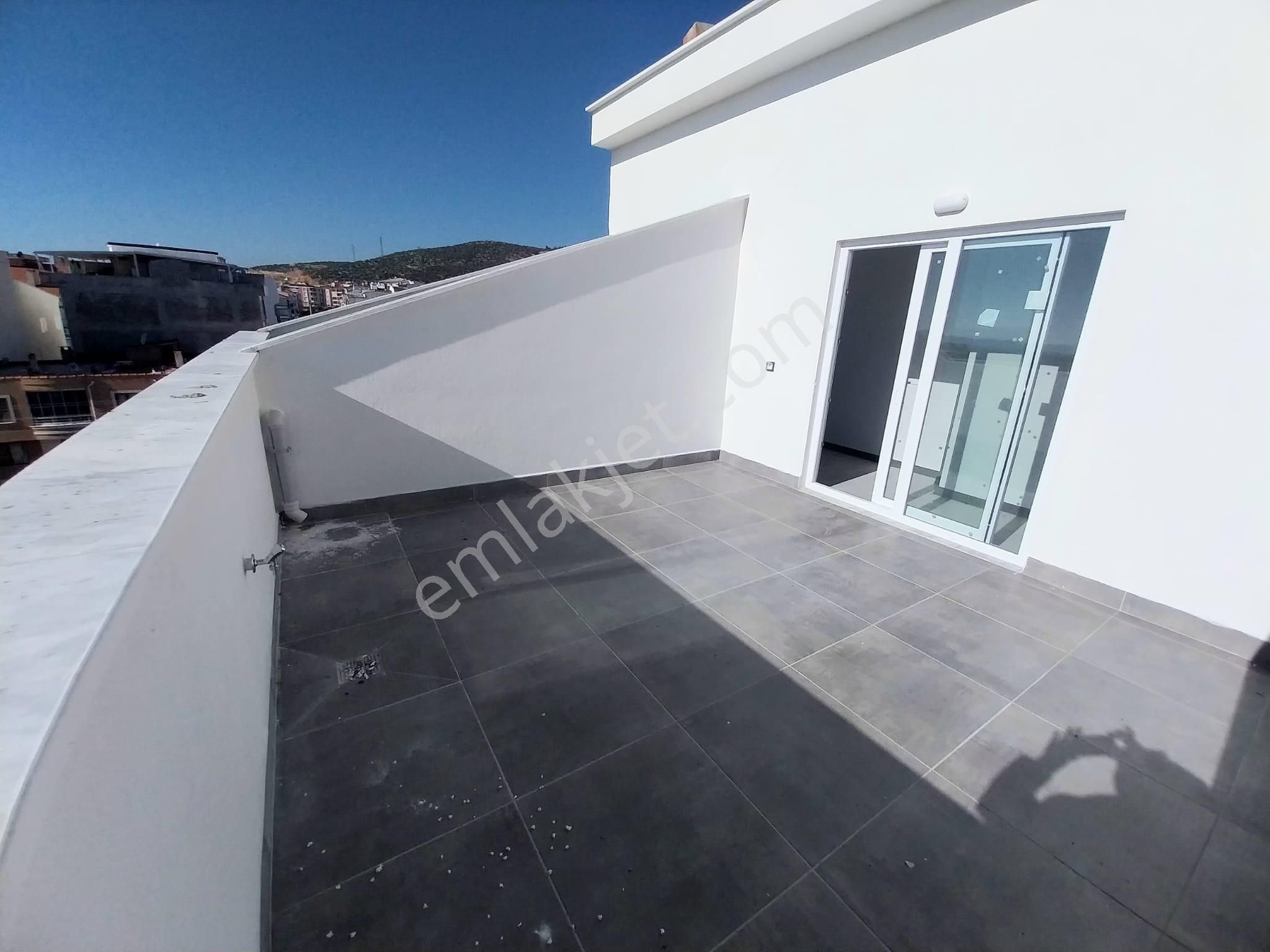 ▓yüksel'den Satılık Edremit'te Önü Açık İki Mutfaklı Sıfır 3+1 Dublex - Görsel 19