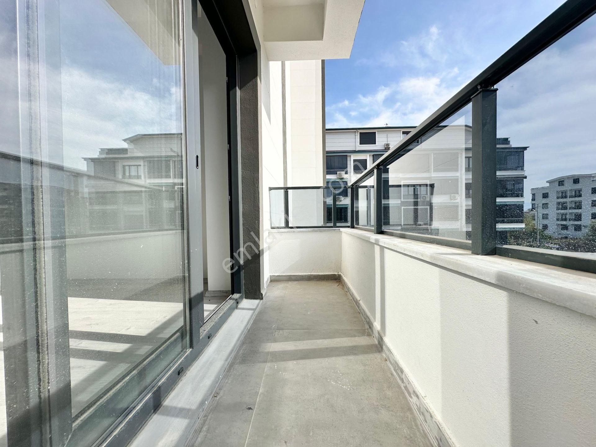 ꧁ay Emlaktan꧂akçay'da Denize 300 M Arakat Şık Tasarımlı Ebeveyn Banyolu Satılık 2+1 Ultra Lüx Daire - Görsel 21