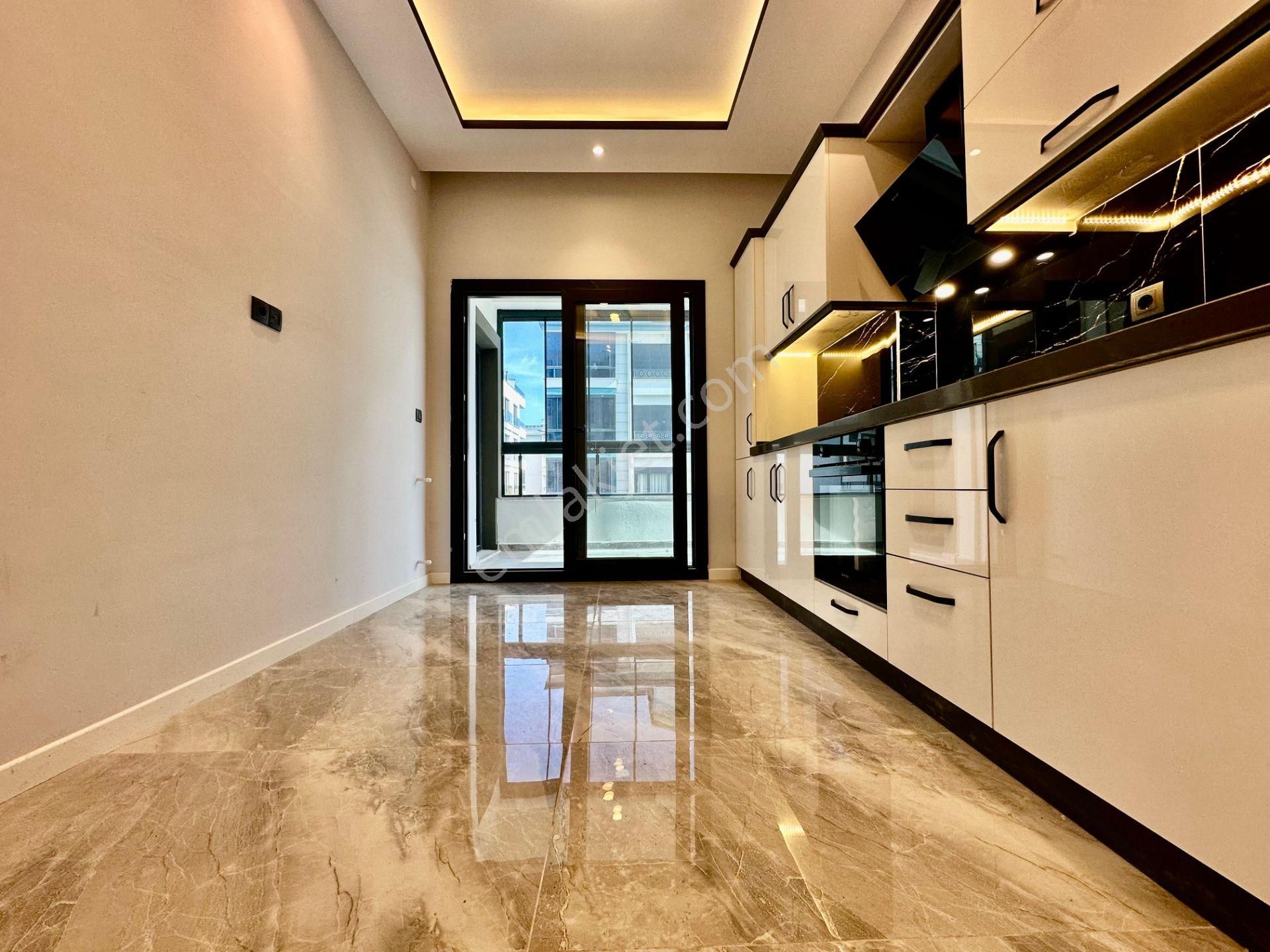 ꧁ay Emlaktan꧂akçay'da Denize 300 M Arakat Şık Tasarımlı Ebeveyn Banyolu Satılık 2+1 Ultra Lüx Daire - Görsel 4