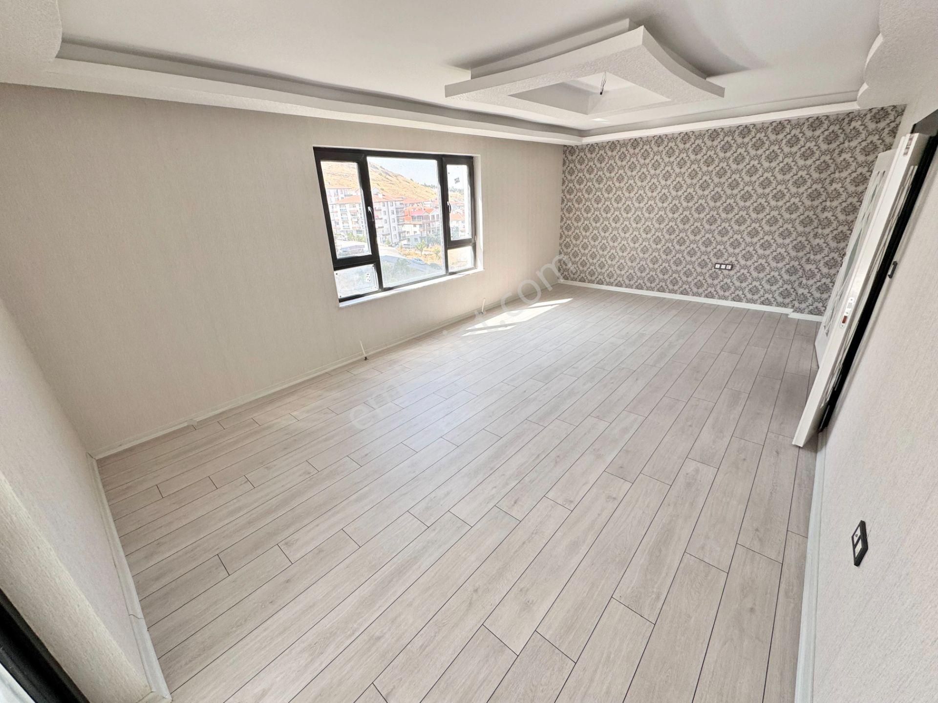 Sıfır 4+1 Çift Bloklu Site İçerisinde Giyinme Odası-ebeveyn Banyo - Görsel 13