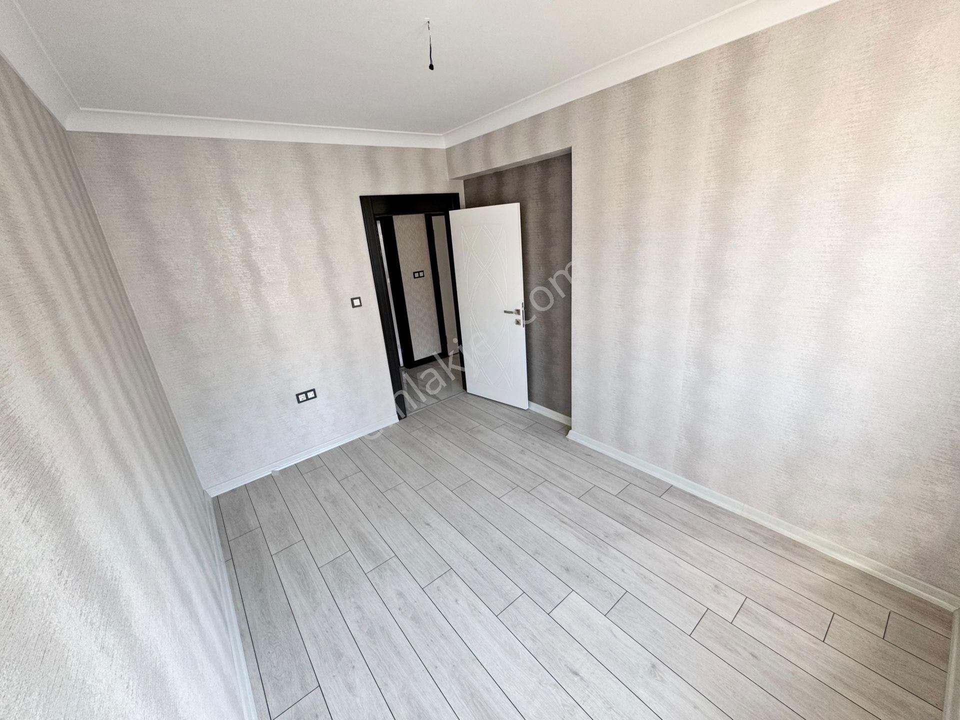 Sıfır 4+1 Çift Bloklu Site İçerisinde Giyinme Odası-ebeveyn Banyo - Görsel 19