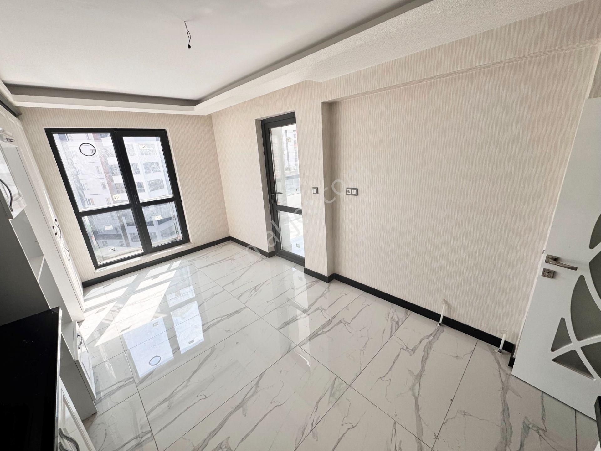 Sıfır 4+1 Çift Bloklu Site İçerisinde Giyinme Odası-ebeveyn Banyo - Görsel 5