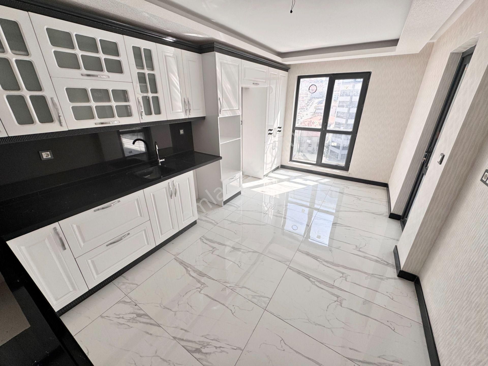 Sıfır 4+1 Çift Bloklu Site İçerisinde Giyinme Odası-ebeveyn Banyo - Görsel 2