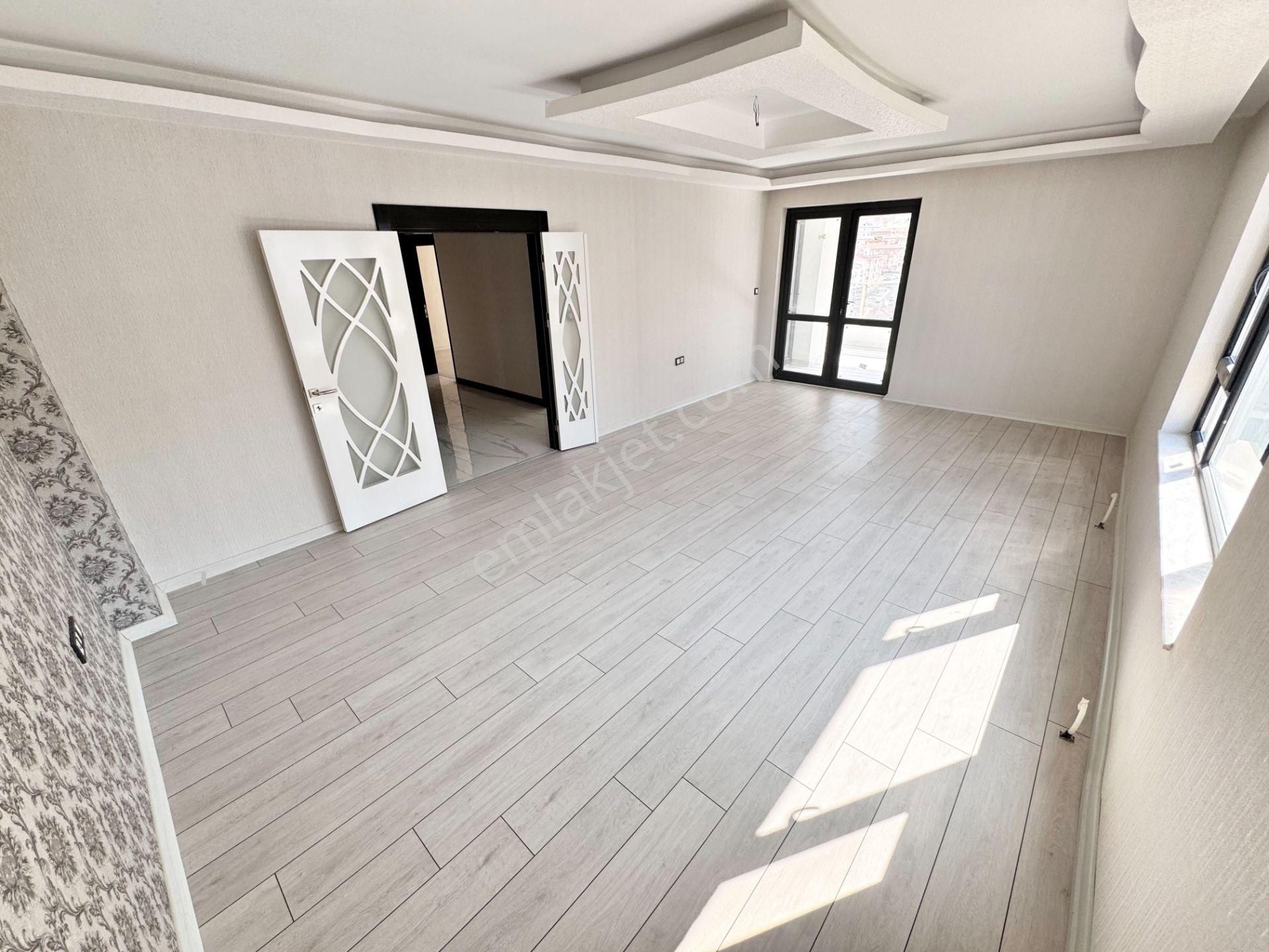 Sıfır 4+1 Çift Bloklu Site İçerisinde Giyinme Odası-ebeveyn Banyo - Görsel 12