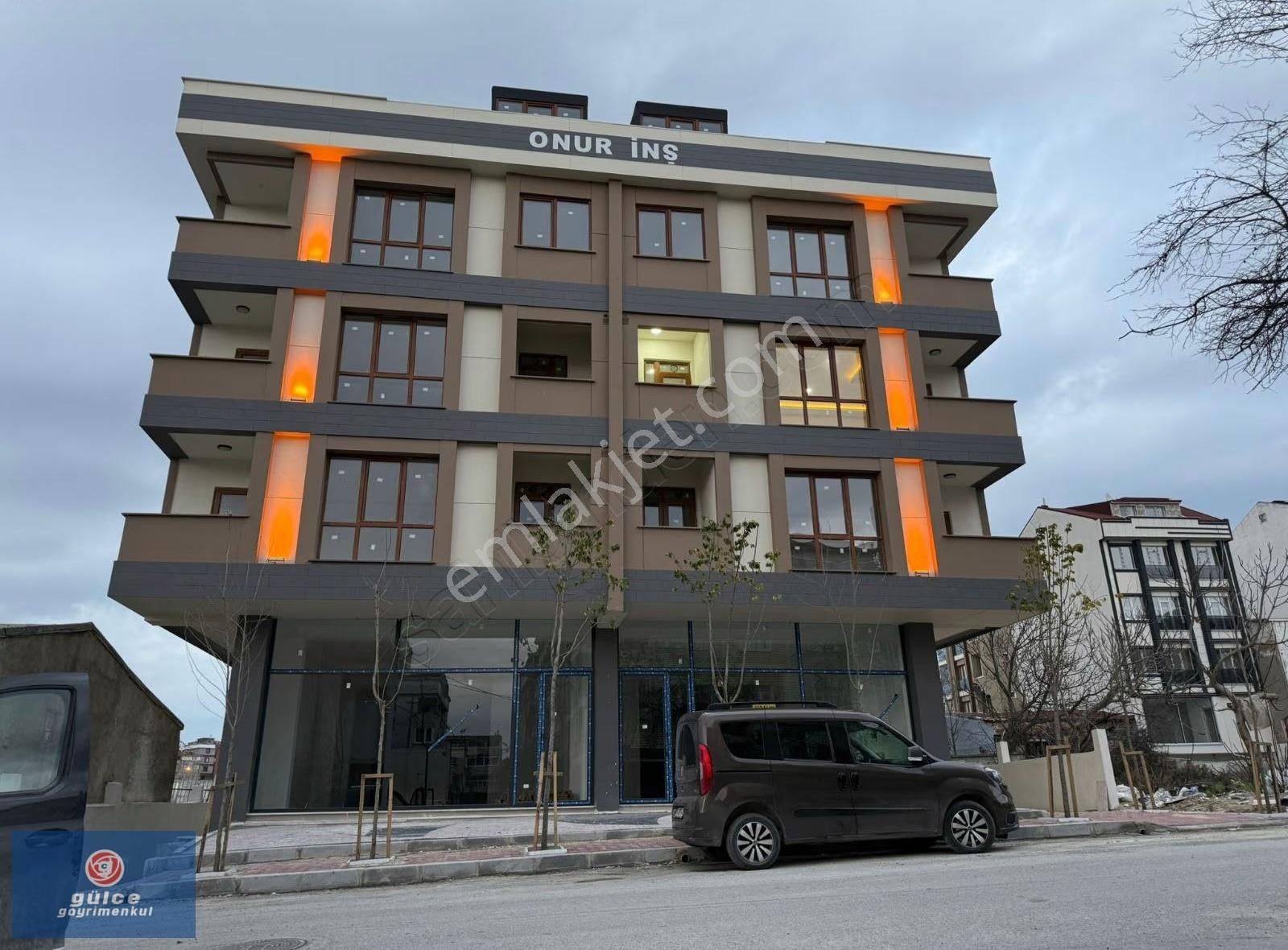 Arnavutköy Bolluca Merkez Mah.satılık 2+1 Kapalı Otoparlı Daire