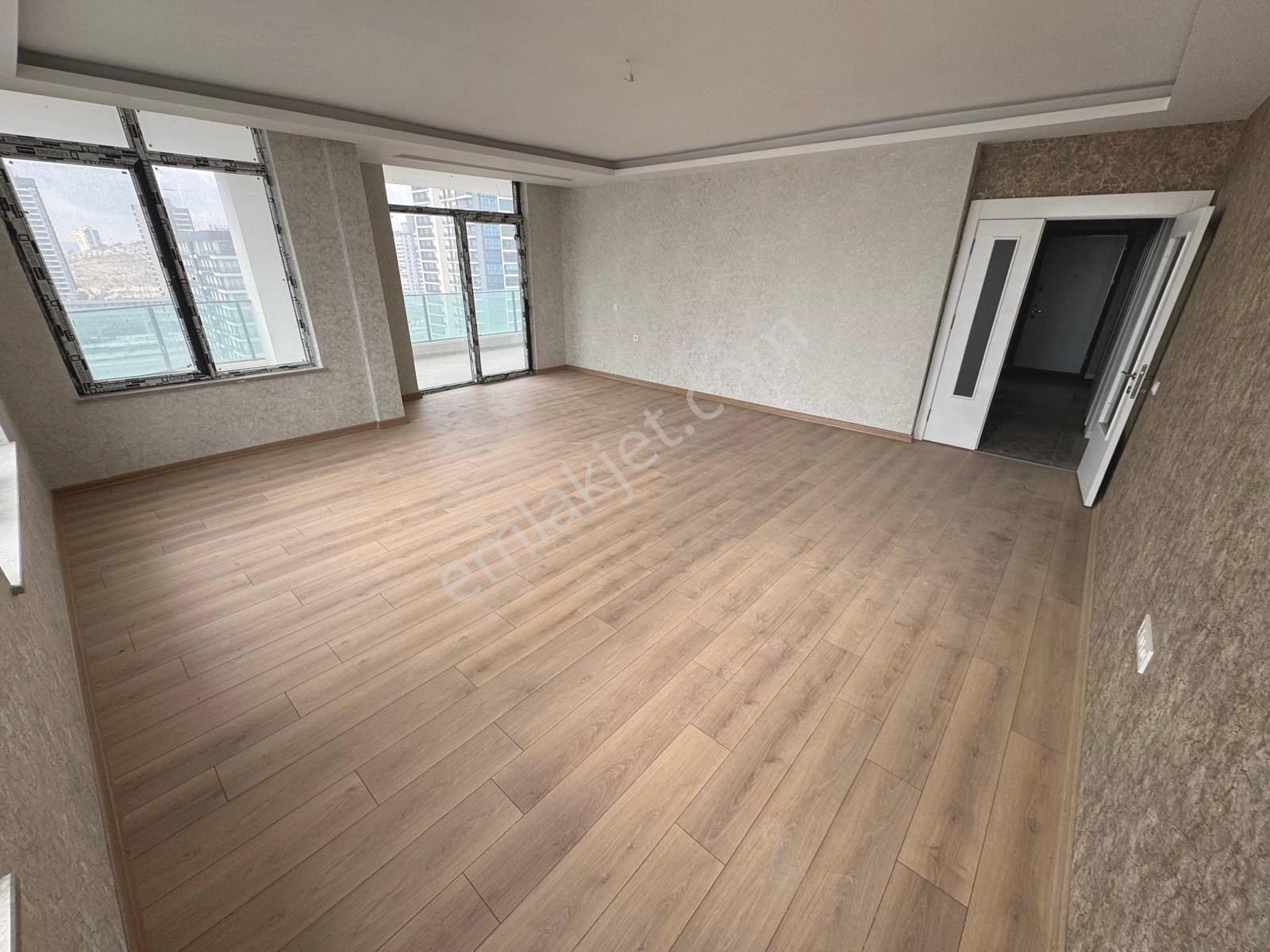 Gold Emlak'tan Ovacıkta Ovagross Karşısı Yüksek Katta Sıfır Full Yapılı Satılık 4+1 Lüks Daire - Görsel 4