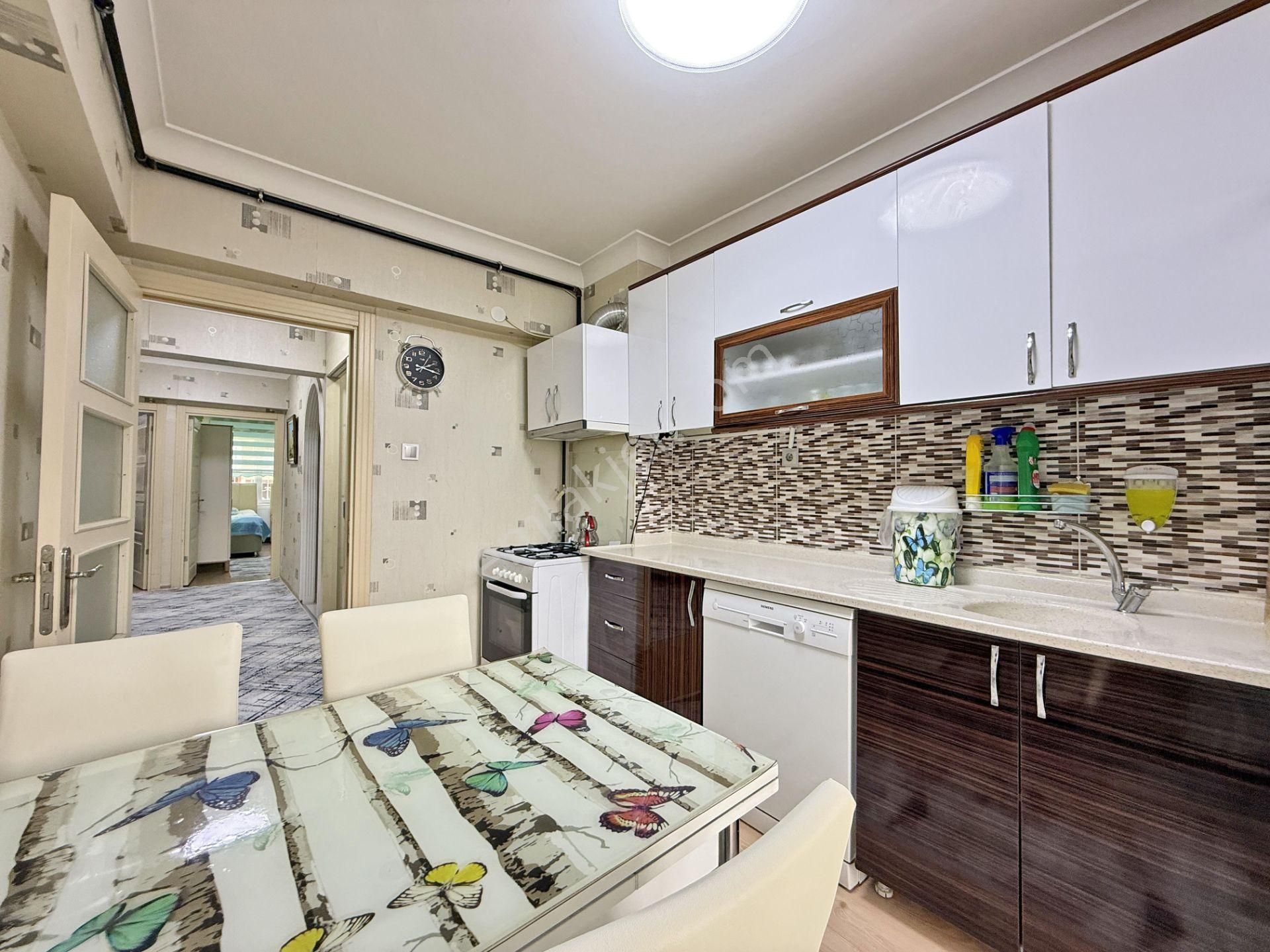 Pursaklar Mehmet Zengin Emlak'tan Protokol Yolu Yakını 1.kat 2+1yapılı Daire - Görsel 6