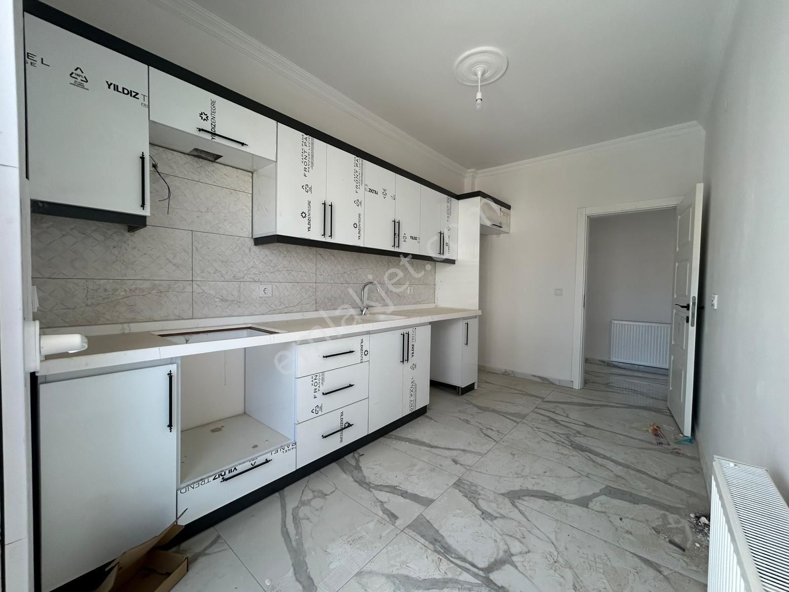 ▓ Yükselden Edremit'te Satılık Ayrı Mutfaklı Sıfır Lux Fırsat 3+1 Daire