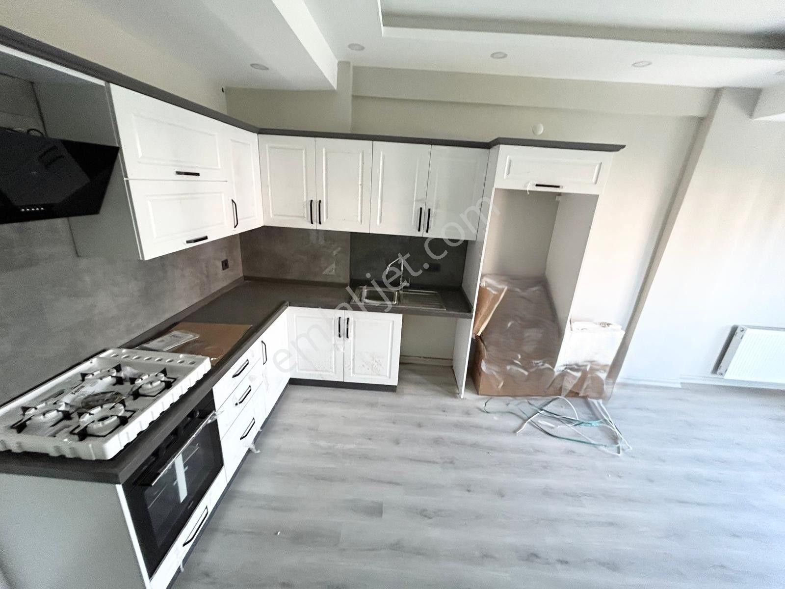 Yükselden Kadıköyde Fırsat! Ön Cephe Geniş Balkon Şık 2+1 Satılık Daire* - Görsel 19