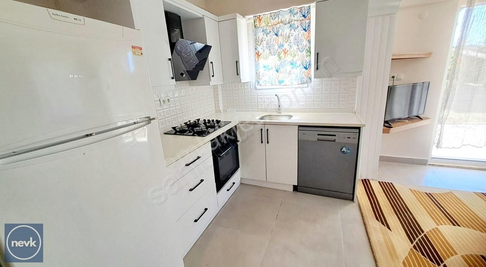 Nevk Yatırımdançalış Plajına 30 Mt Mesafede Eşyalı Kiralık Daire - Görsel 3