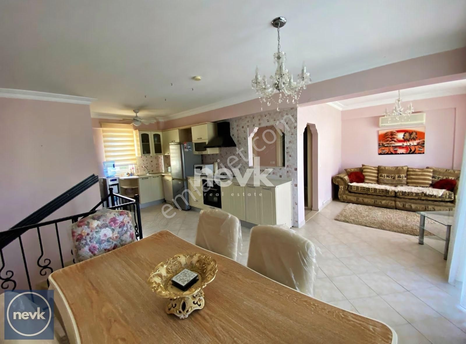 Ölüdeniz Ovacık' Ta Satılık Eşyalı 4+1 Bahçe Dubleks Daire/eng