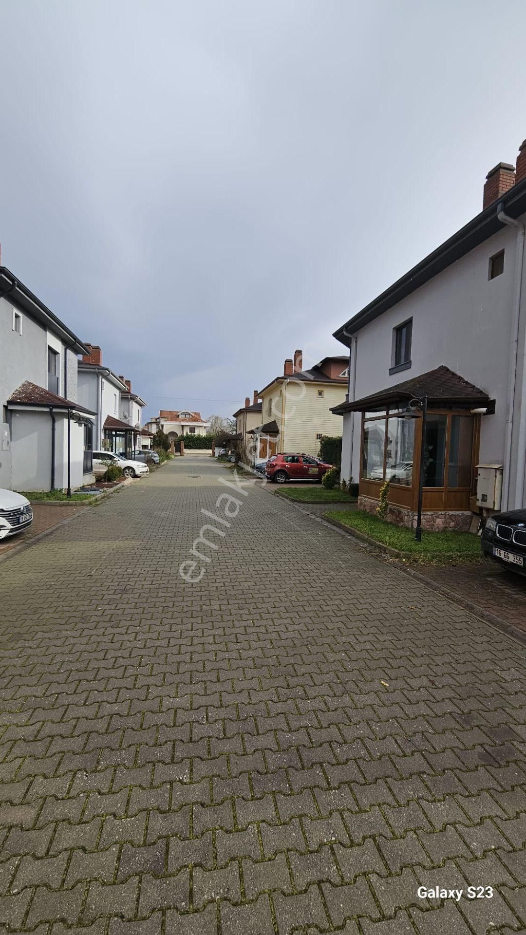 Akbaşlar Emlak & Gayrimenkul Güvencesiyle Kemalpaşa Mahallesinde Satılık Villa - Görsel 24