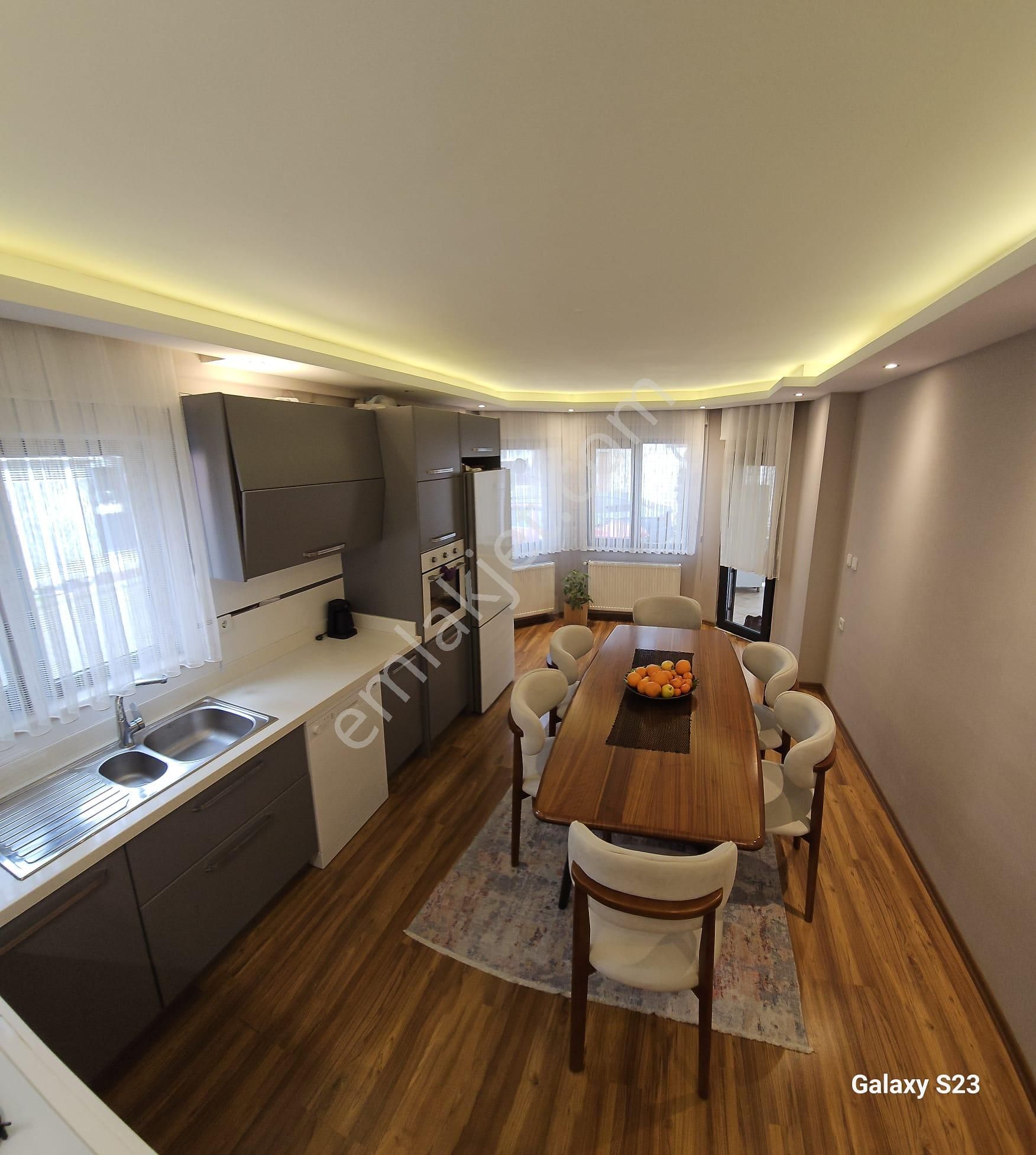 Akbaşlar Emlak & Gayrimenkul Güvencesiyle Kemalpaşa Mahallesinde Satılık Villa - Görsel 16