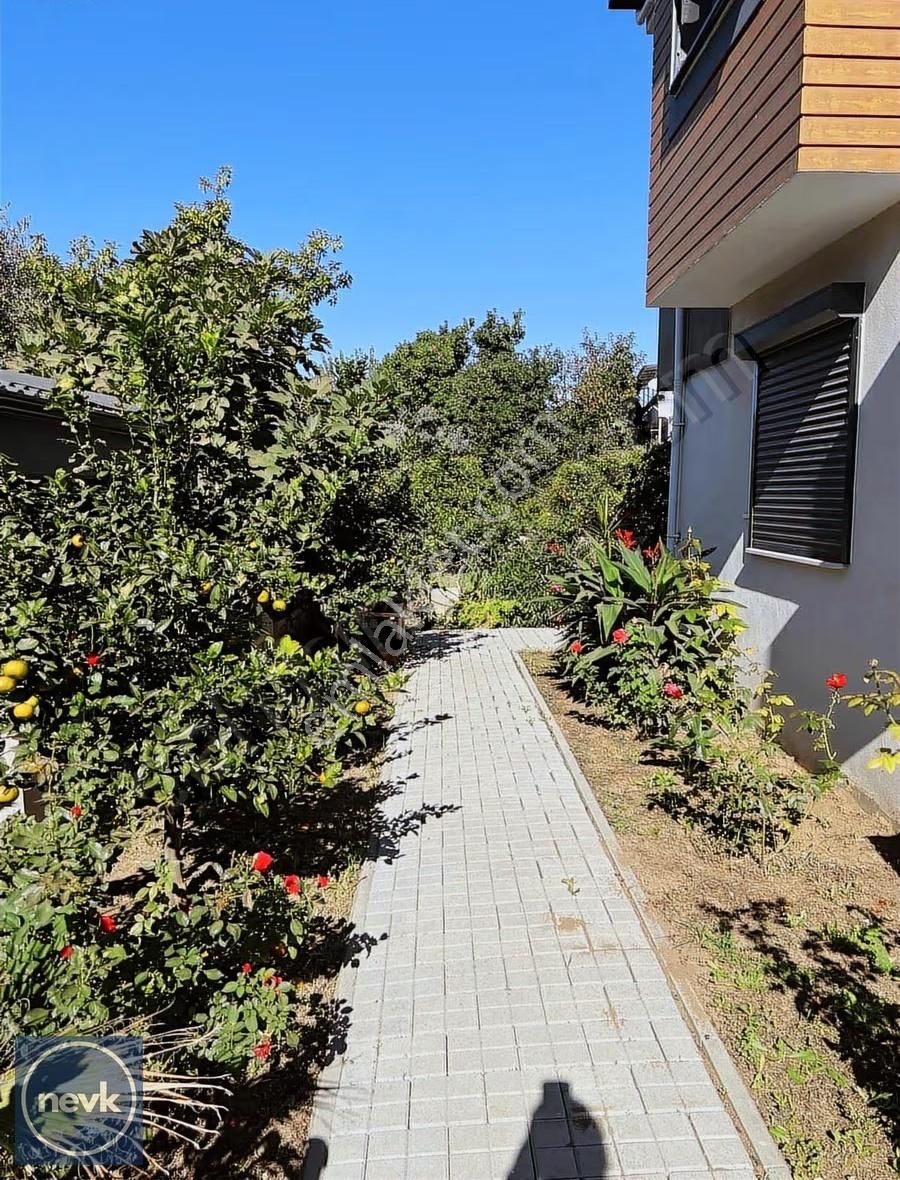 Nevk Invest'ten Havuzlu Eşyalı Kiralık 3+1 - Görsel 2