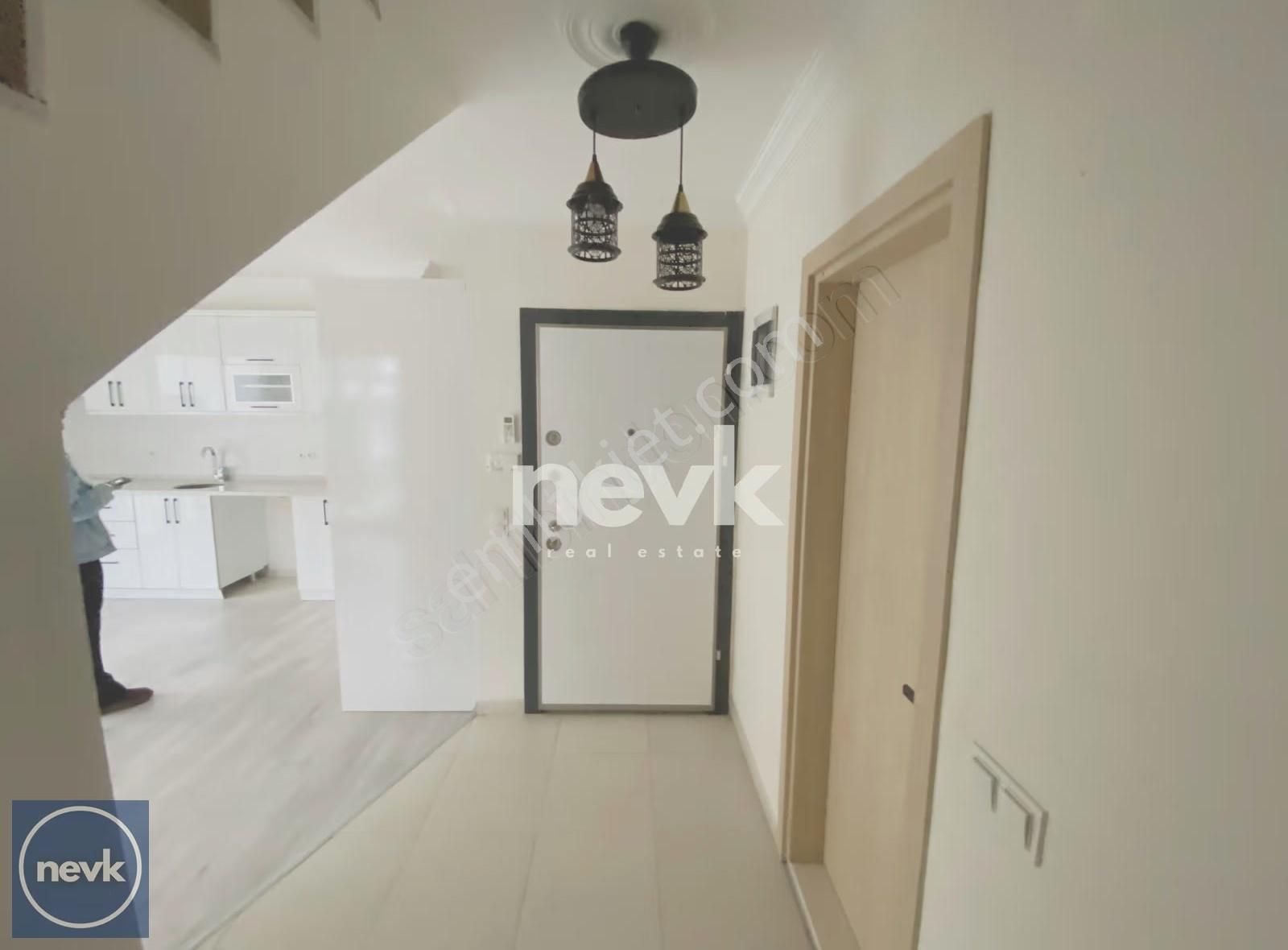 Taşyaka' Da Trafik Eğitim Parkı Yakını Eşyasız Kiralık 2+1 - Görsel 2