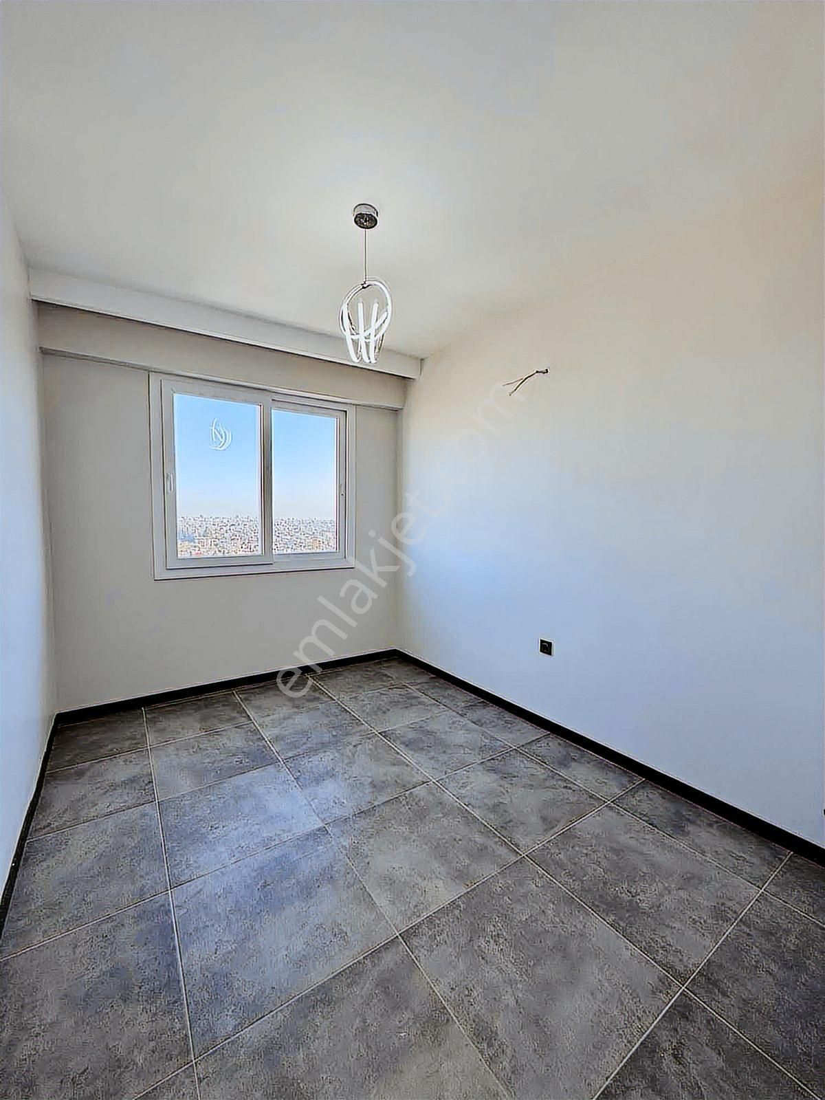 Site İçinde / 3+1 K.mutfak / 7/24 Güvenli / K.otoparklı /iskanlı - Görsel 10