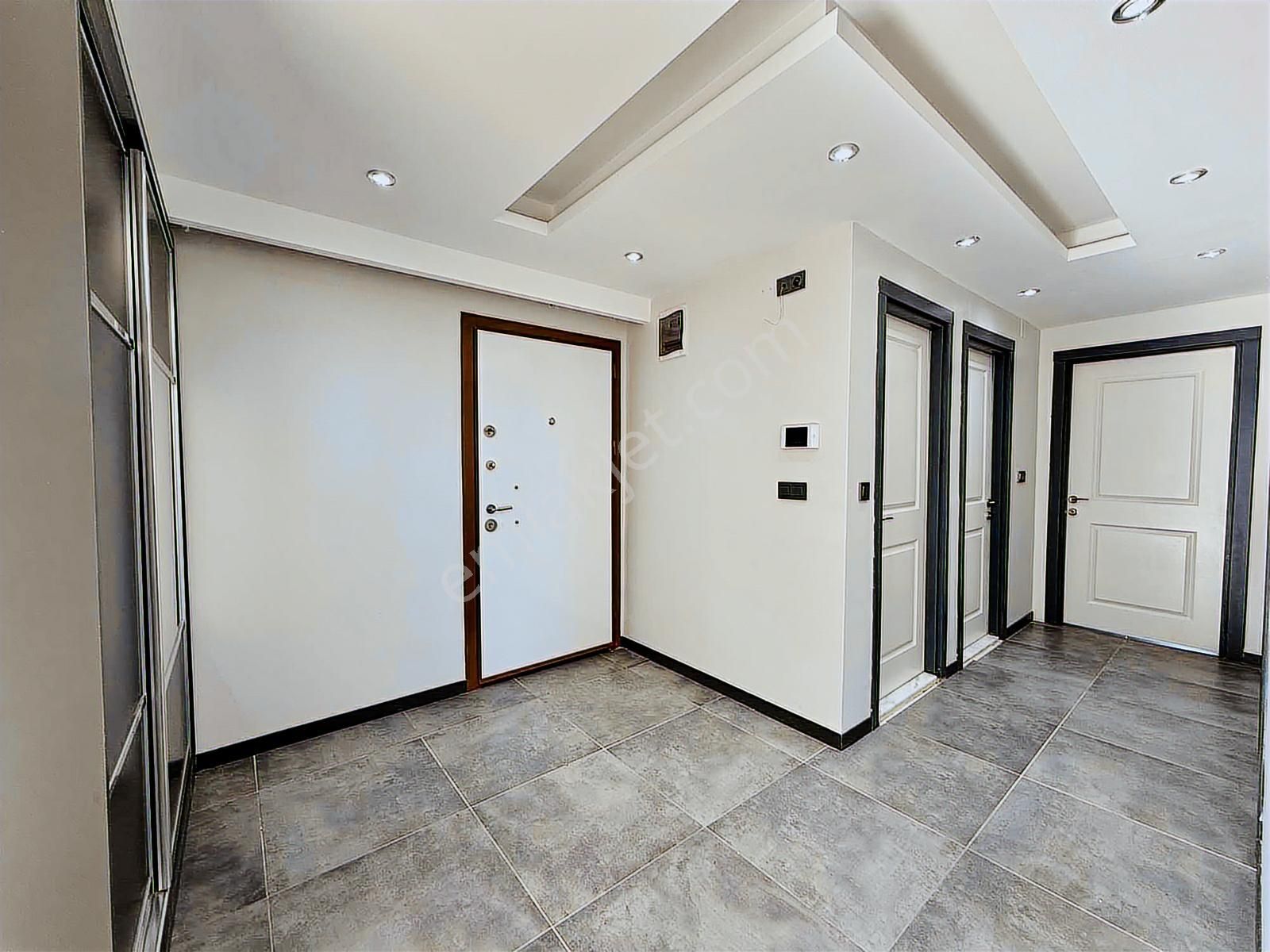 Site İçinde / 3+1 K.mutfak / 7/24 Güvenli / K.otoparklı /iskanlı - Görsel 12