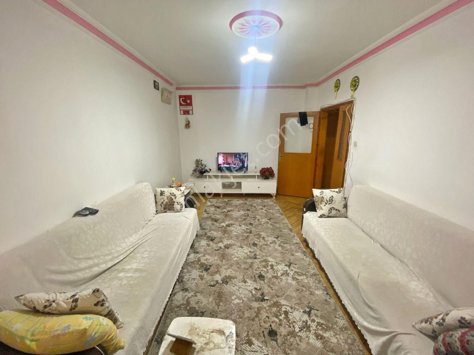 Bilgen Vatan'dan Köşk Mahallesi 3+1 Kilerli Cepheleri Açık Orta Yapıda Satılık Daire - Görsel 23