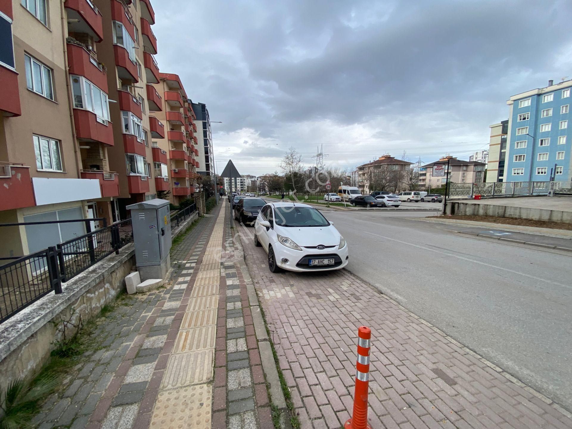 Kültür'de Berrak Sitesi Muhteşem Konumlu Daire... - Görsel 4