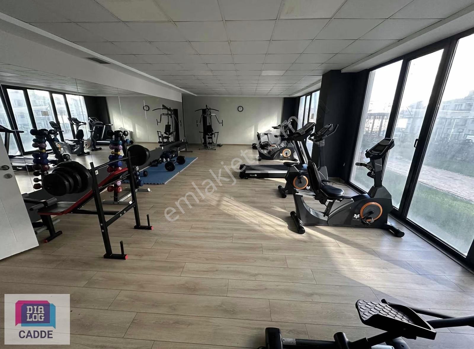 Pendik Norm İstanbul Sitesinde Havuz Cephesi Satılık 2+1 Daire - Görsel 23