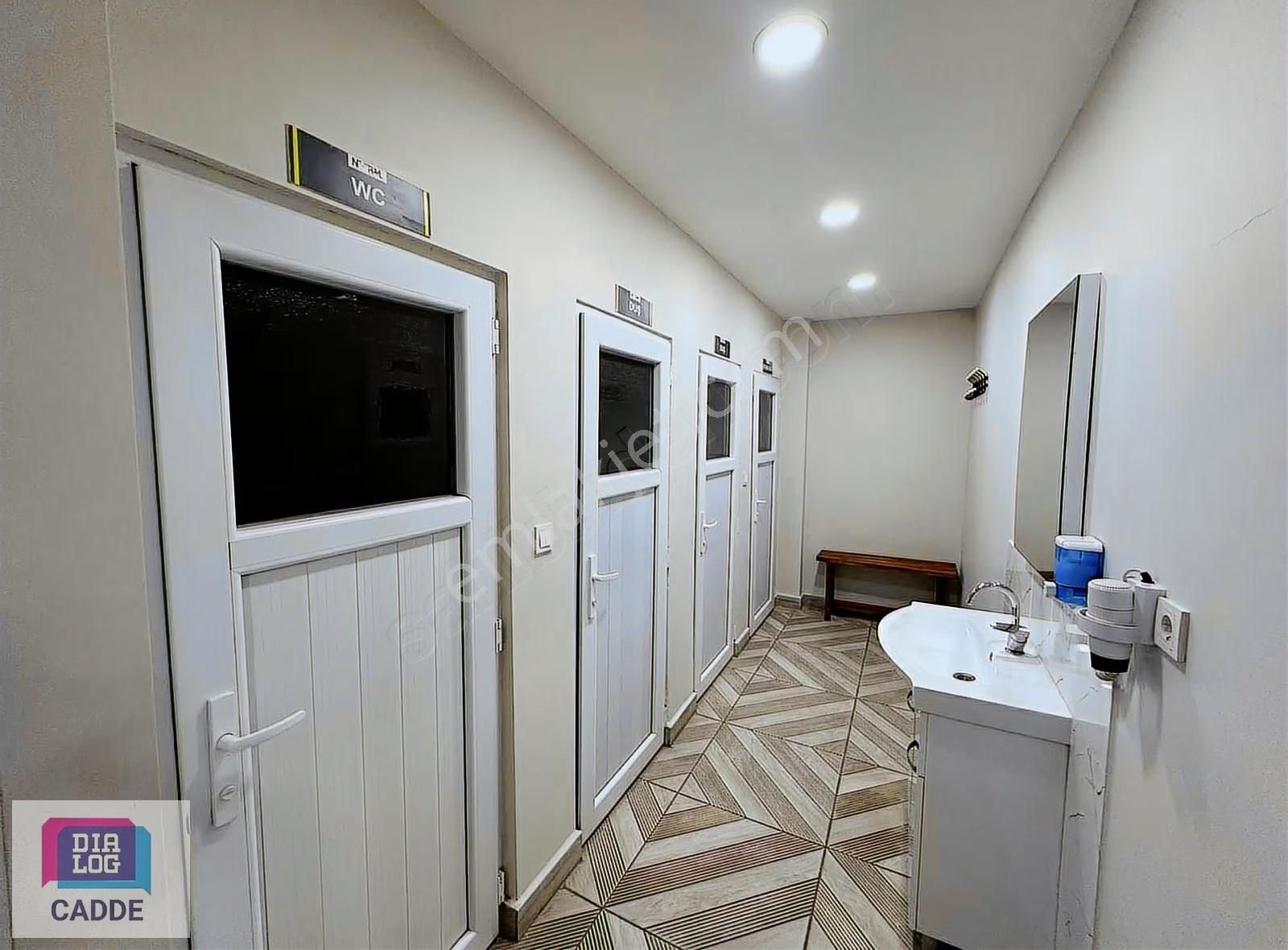 Pendik Norm İstanbul Sitesinde Havuz Cephesi Satılık 2+1 Daire - Görsel 15