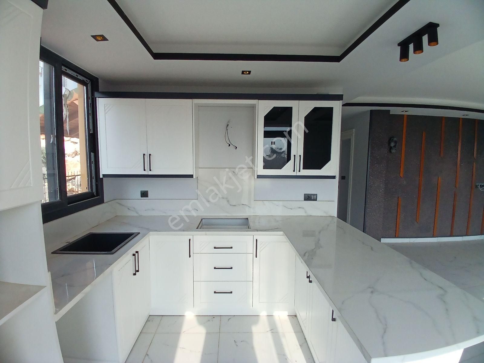Uğur Emlak'tan Tırtar'da Satılık Eşsiz Konum'da Lux'ss Villa - Görsel 35