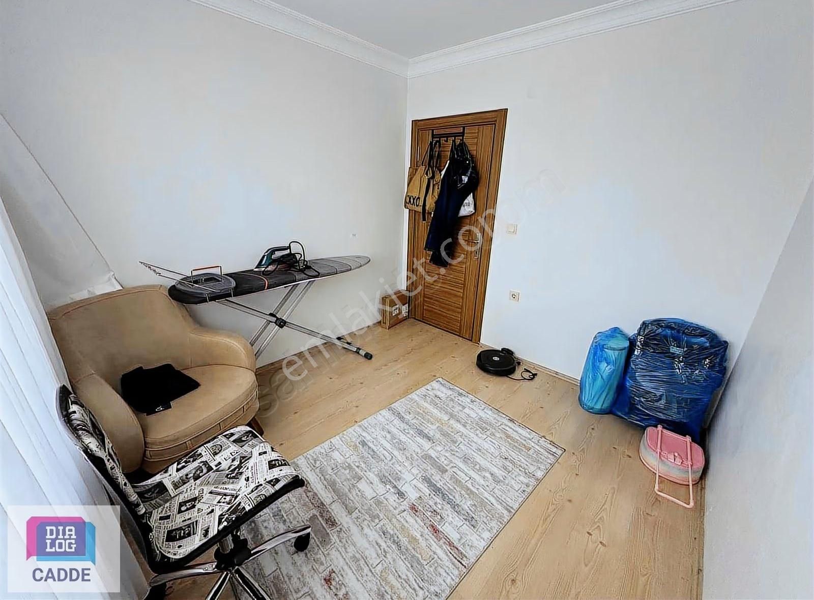 Tatlıkuyu Mahallesi E-5 Yanında 110 M2 Satılık 3+1 Arakat Daire - Görsel 14