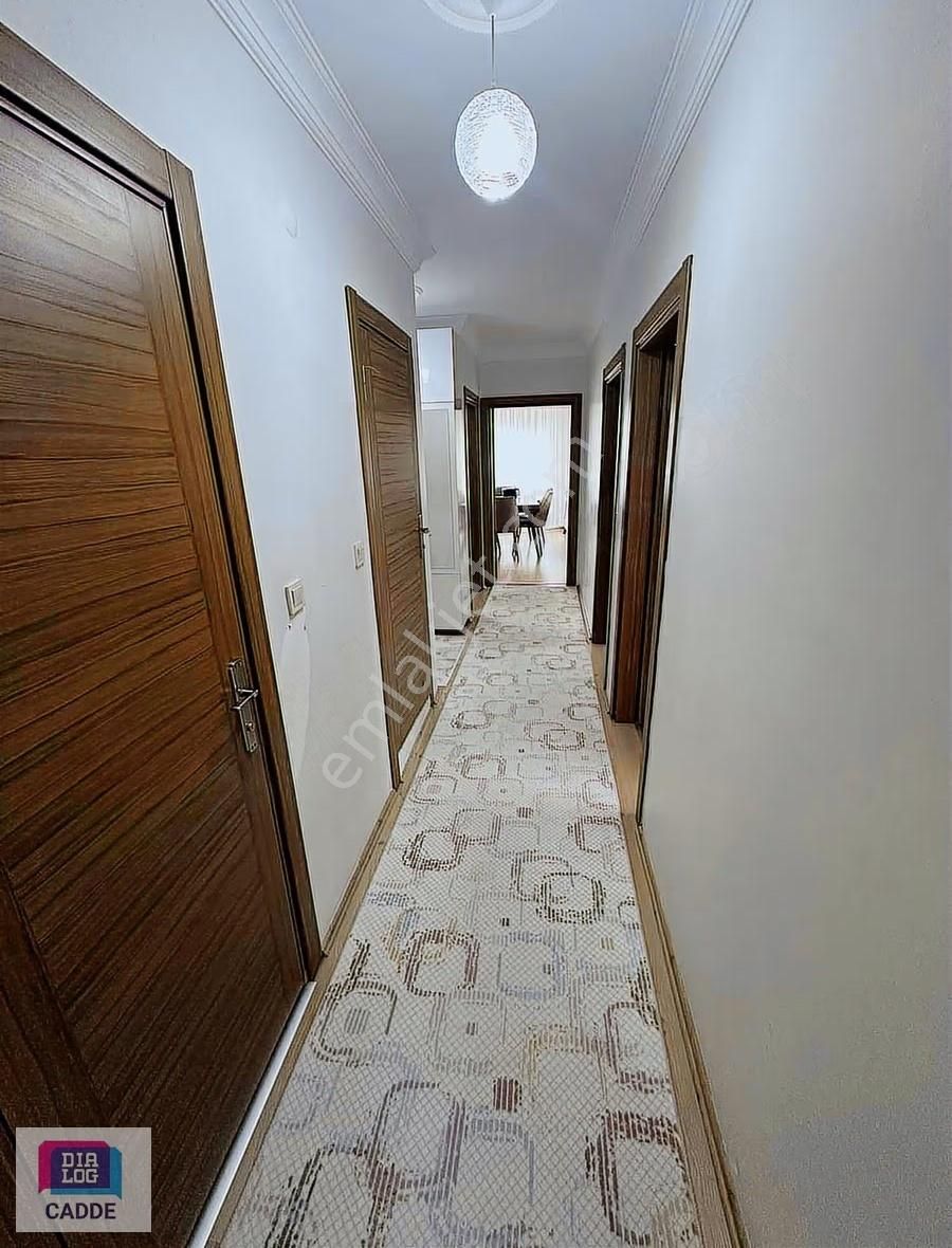 Tatlıkuyu Mahallesi E-5 Yanında 110 M2 Satılık 3+1 Arakat Daire - Görsel 3