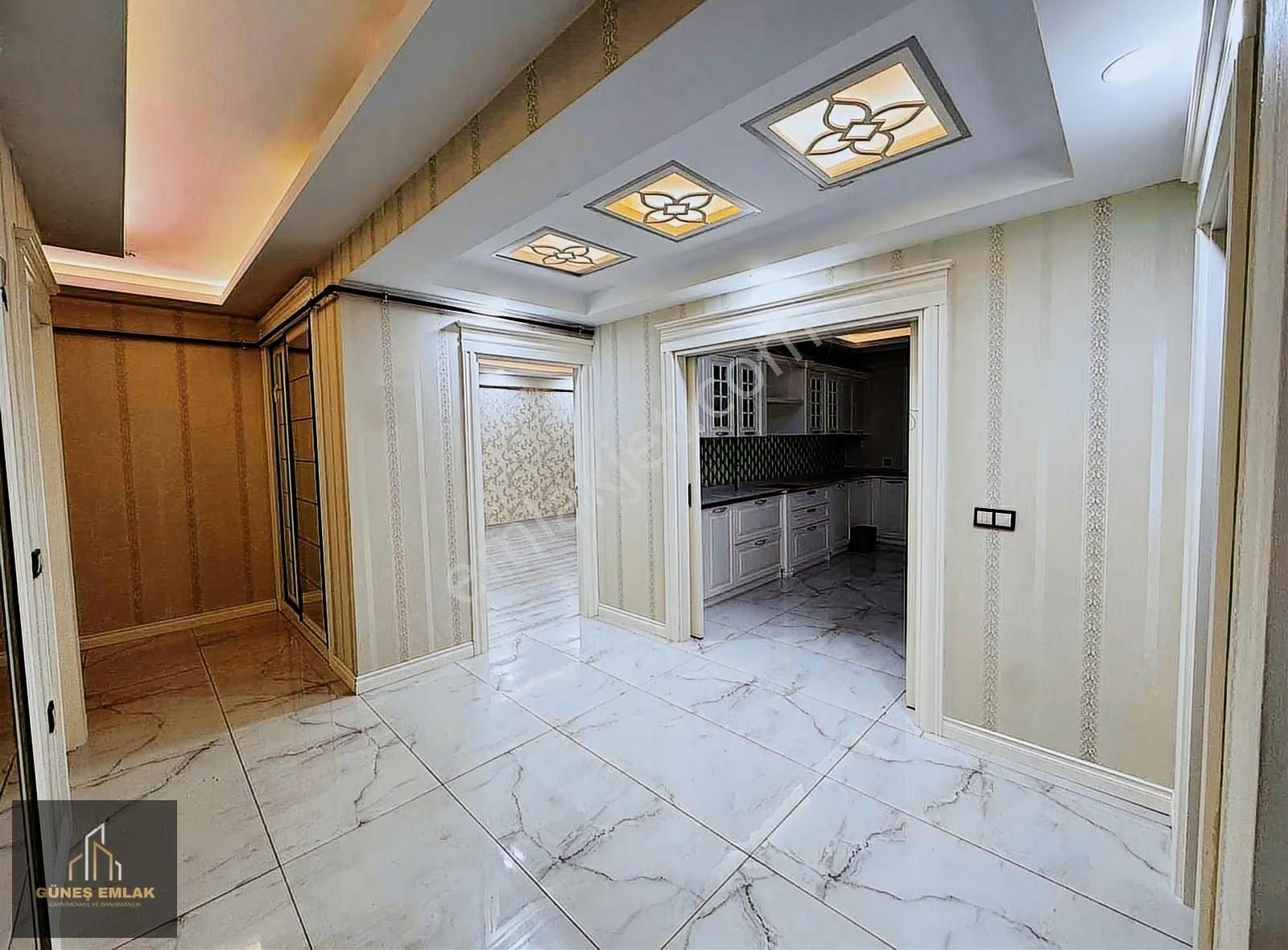 Güneş Gayrimenkul Den Acil Satılık Winston Awm Yakını Daire - Görsel 14