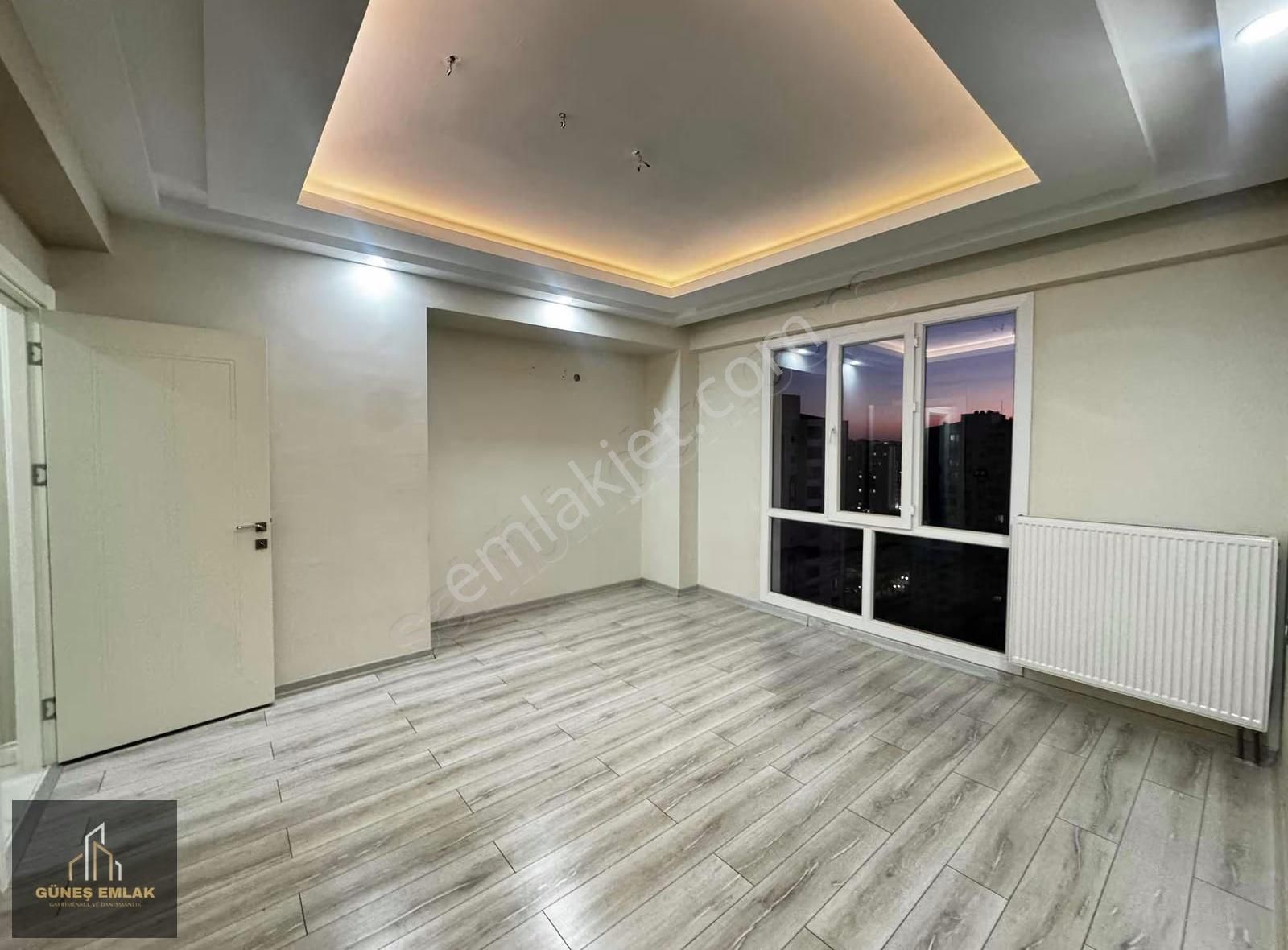 Güneş Gayrimenkul Den Acil Satılık Winston Awm Yakını Daire - Görsel 2