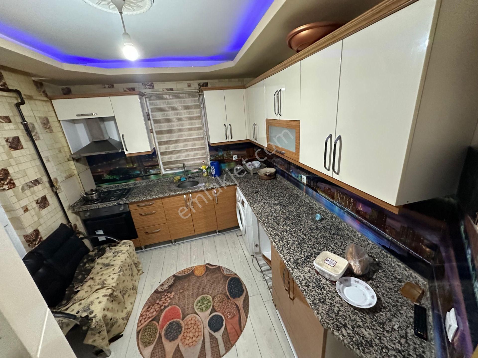 Bilgen Vatan'dan Uyanış'ta Otobüs Durağı Evcil Hayvanlar Yakını Giriş Kat 4+1 Yeni Bina Satılık - Görsel 3