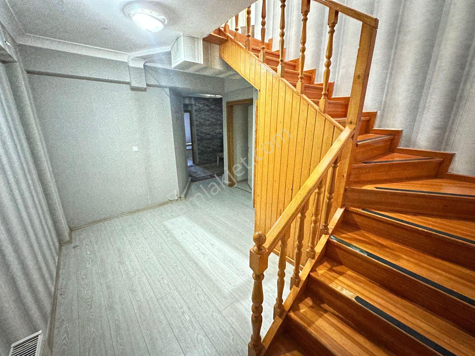 Bilgen Vatan'dan Uyanış'ta Otobüs Durağı Evcil Hayvanlar Yakını Giriş Kat 4+1 Yeni Bina Satılık - Görsel 29