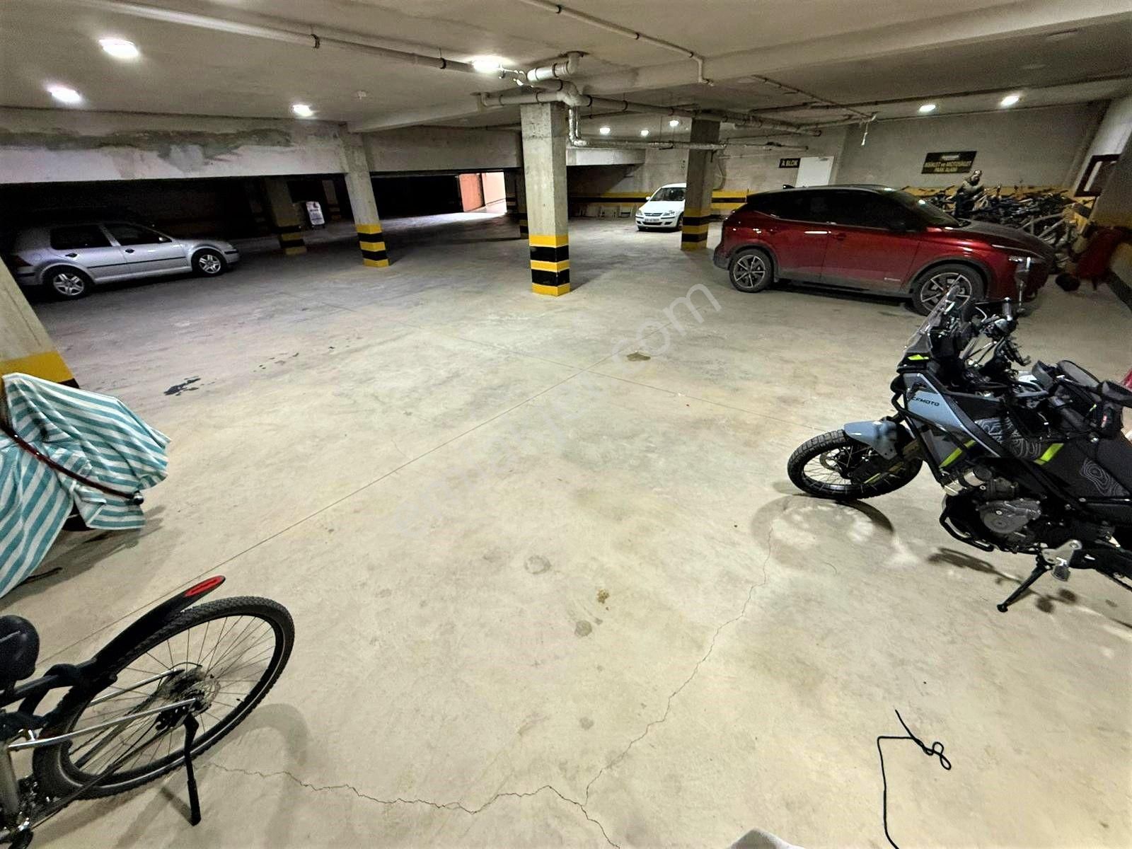 🟠🟠alfa'dan Akçay'da Satılık Ön Cephe Asansörlü Kapalı Otoparklı 1+1 Şık Tasarım Dairee - Görsel 12