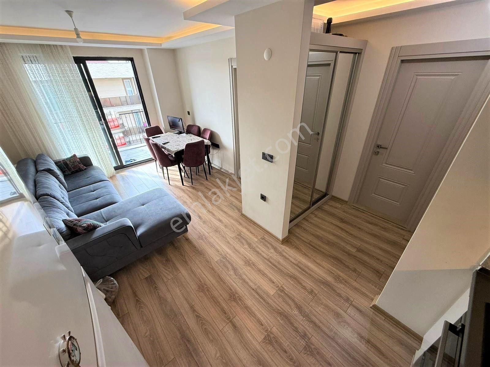 🟠🟠alfa'dan Akçay'da Satılık Ön Cephe Asansörlü Kapalı Otoparklı 1+1 Şık Tasarım Dairee - Görsel 4