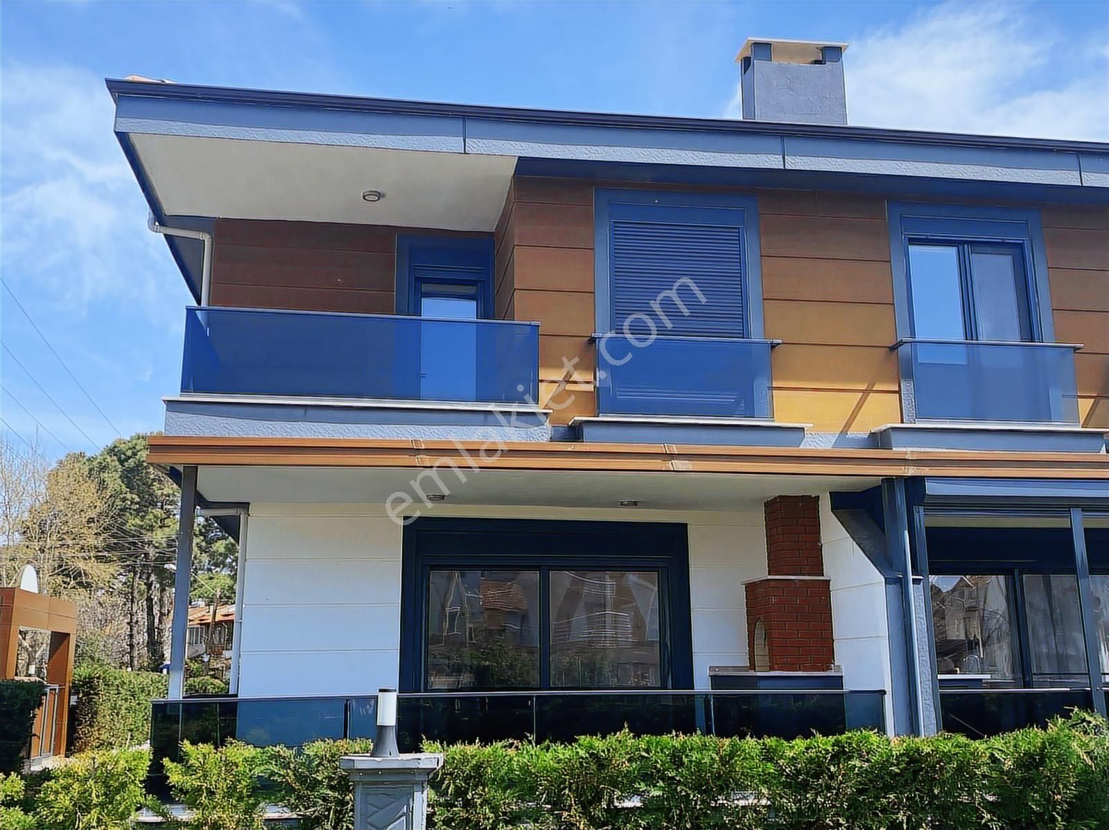 Rw Nefes'ten Altınova'da Denize 150 Metre Mesafede 3+1 Villa - Görsel 15