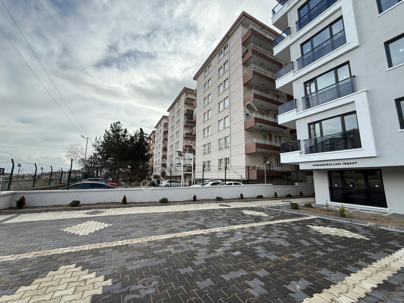 Kariyer'den Aşağı Eğlenceye Yürüme Mesafesinde 2+1 Bağımsız Sıfır Bina Ön Cephe Daire - Görsel 35