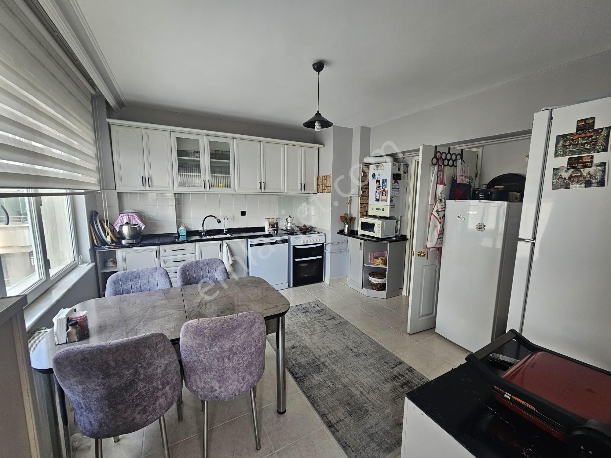 Şimşek Emlak'tan Dikmen Mürsel Uluç Mh. 290m2 6+1 Güney Doğu Batı Cepheli Dubleks - Görsel 9