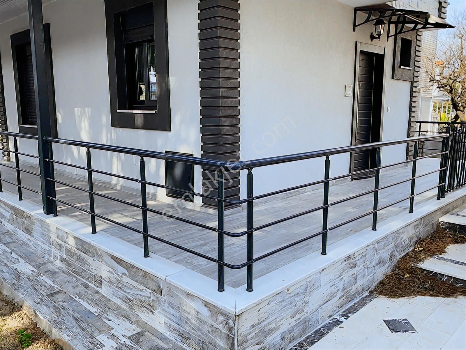 Rw Nefes'ten Altınova'da Denize 150m Yürüme Mesafeli 4+1 Villa - Görsel 6