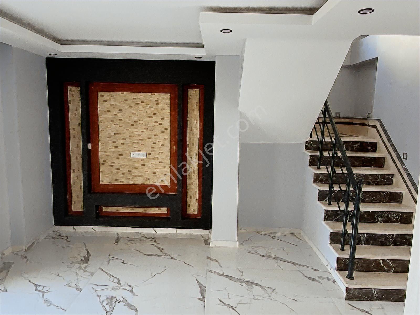 Rw Nefes'ten Altınova'da Denize 150m Yürüme Mesafeli 4+1 Villa - Görsel 12