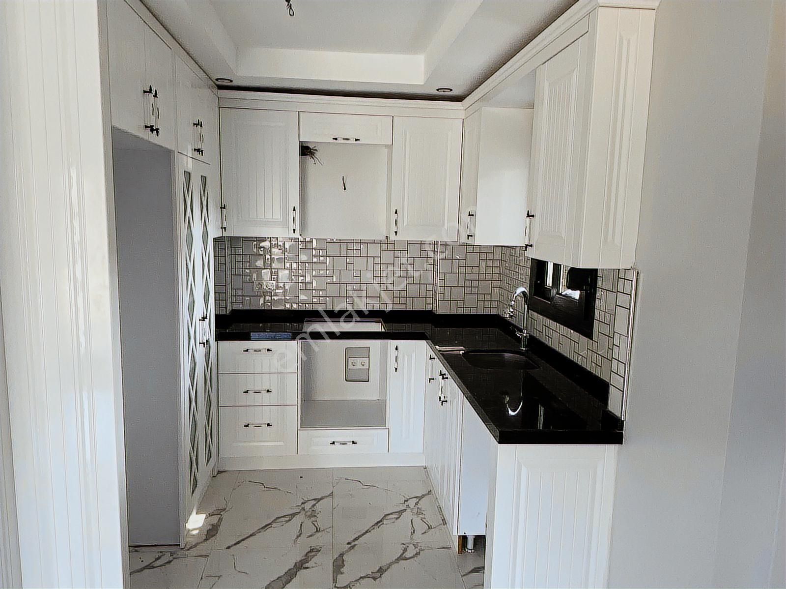 Rw Nefes'ten Altınova'da Denize 150m Yürüme Mesafeli 4+1 Villa - Görsel 11